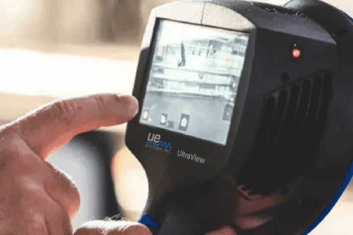 Détection des fuites ou des décharges partielles… Découvrez les caméras ultrasonores en action!